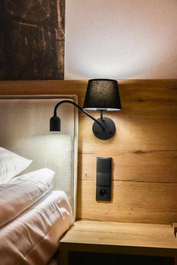 Strzelnica Hotel I Restauracja Starogard Gdański エクステリア 写真