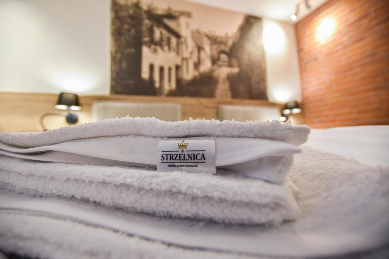 Strzelnica Hotel I Restauracja Starogard Gdański エクステリア 写真