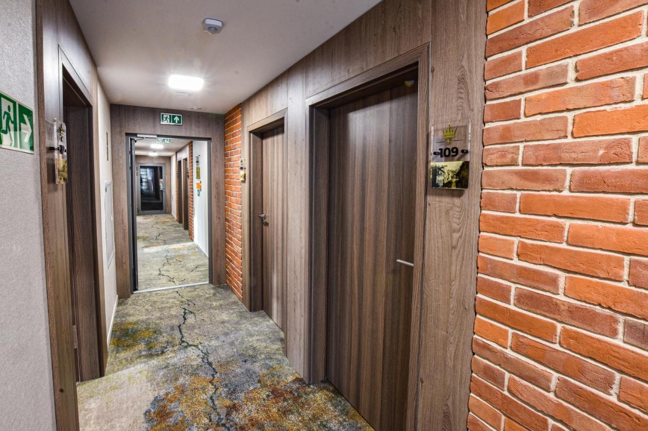Strzelnica Hotel I Restauracja Starogard Gdański エクステリア 写真